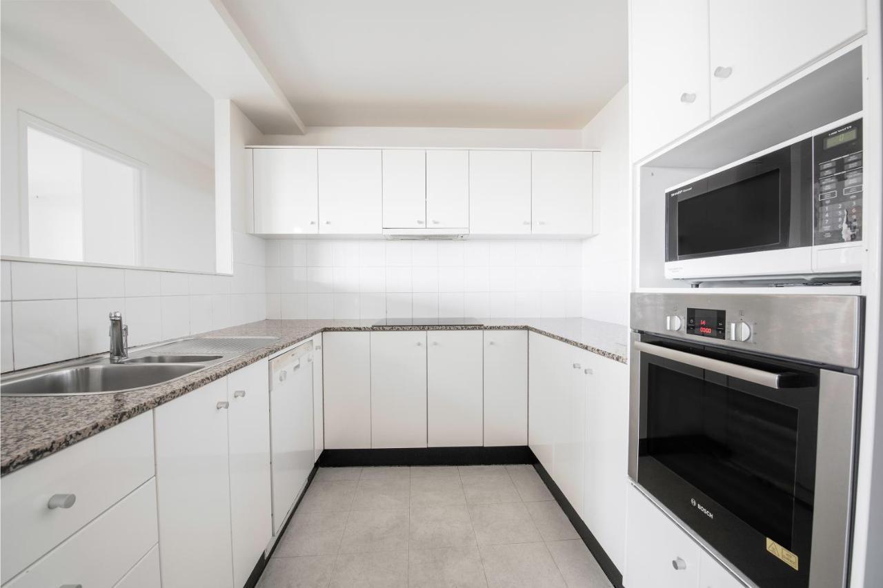 Breakfree Capital Tower Apartments Κανμπέρα Εξωτερικό φωτογραφία