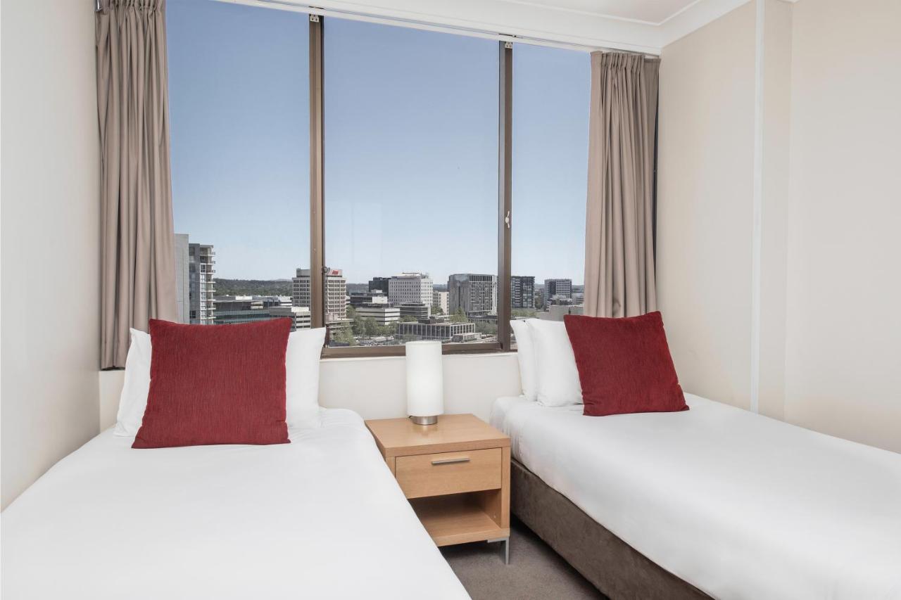 Breakfree Capital Tower Apartments Κανμπέρα Εξωτερικό φωτογραφία