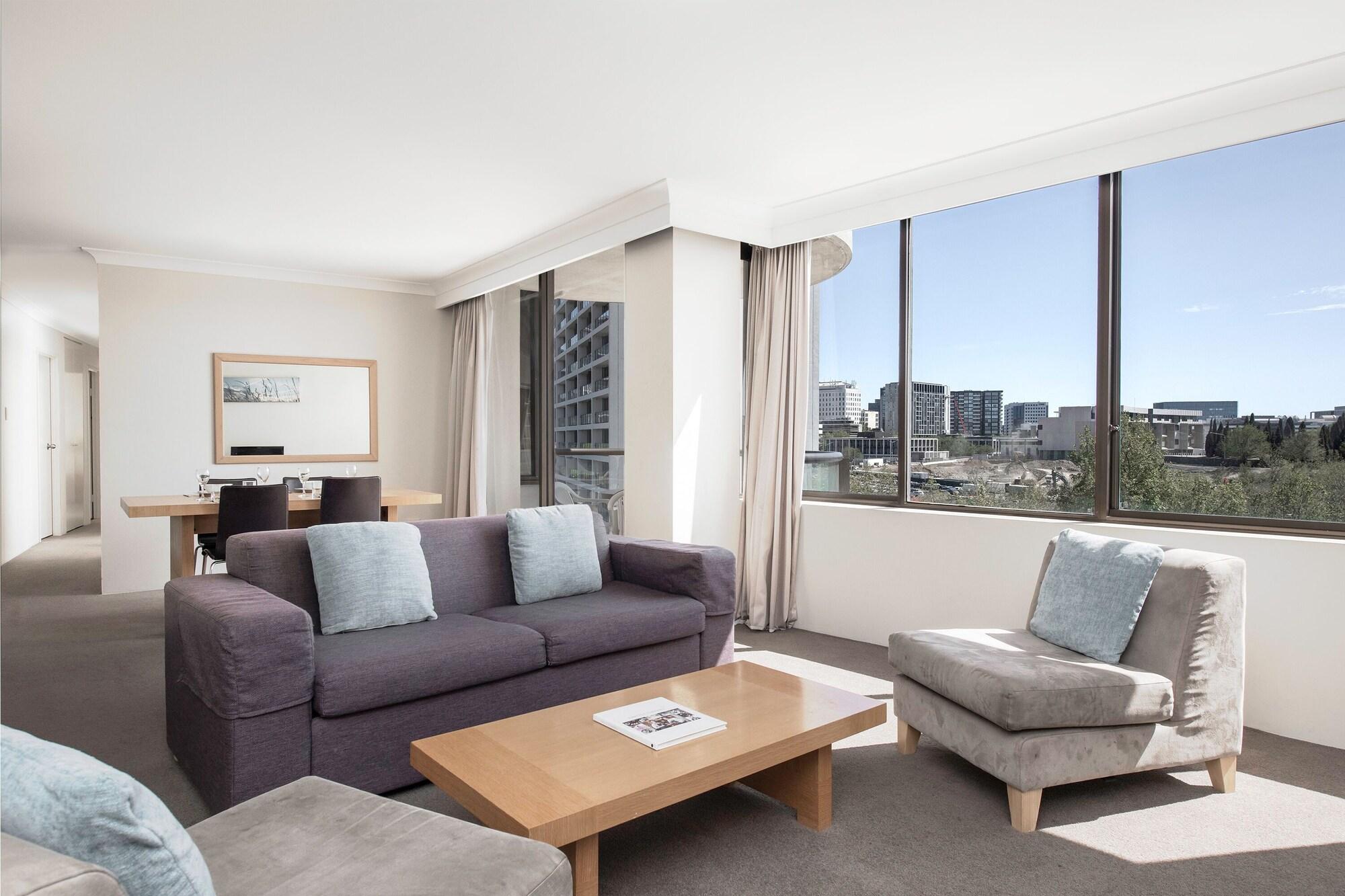 Breakfree Capital Tower Apartments Κανμπέρα Εξωτερικό φωτογραφία