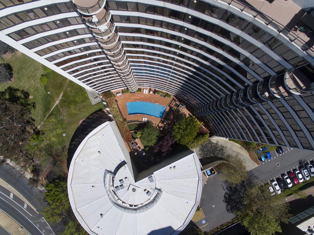 Breakfree Capital Tower Apartments Κανμπέρα Εξωτερικό φωτογραφία