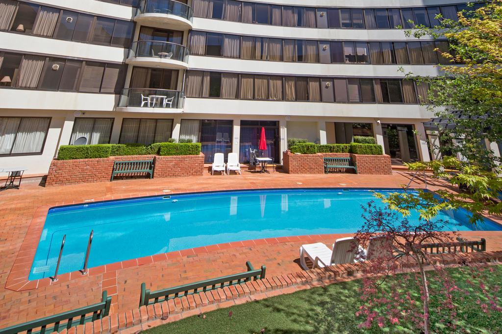 Breakfree Capital Tower Apartments Κανμπέρα Εξωτερικό φωτογραφία